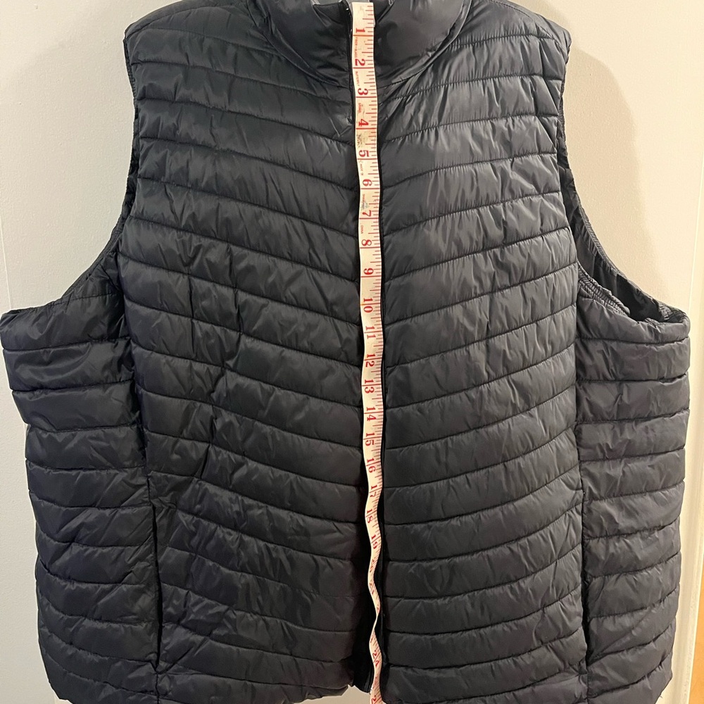 Old Navy Black Quilted Vest